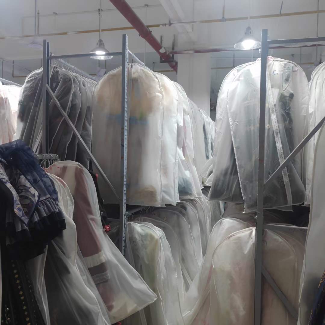 cossuits factory